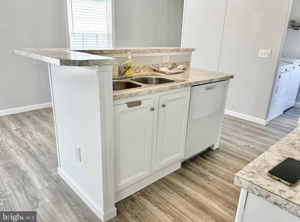 26 2ND STREET STREET, LOTHIAN, MD 20711