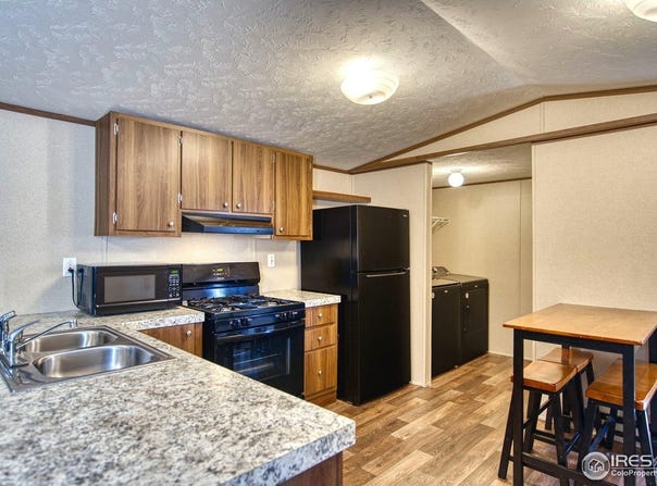 218 Grape St, Hudson, CO 80642