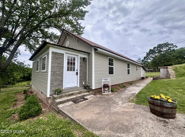 4595 County Road 10, Sarcoxie, MO 64862