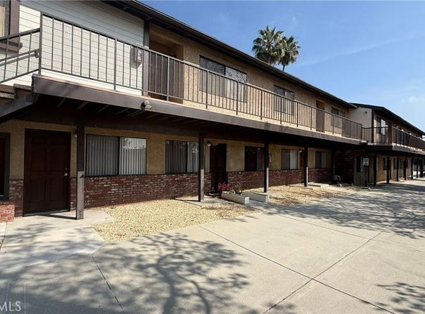 300 S 5th, Monrovia, CA 91016