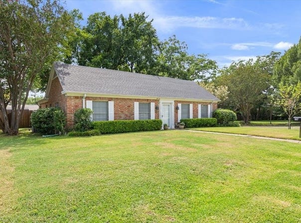 507 N Maple Avenue, Hubbard, TX 76648