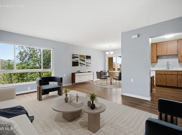 286 Oakleaf Drive, Thousand Oaks, CA 91360