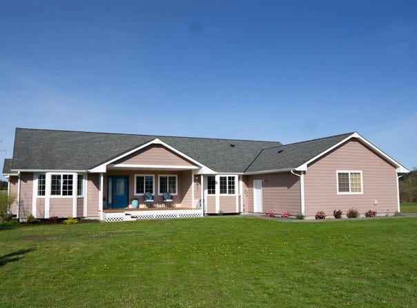 61 Stacey Court, Sequim, WA 98382