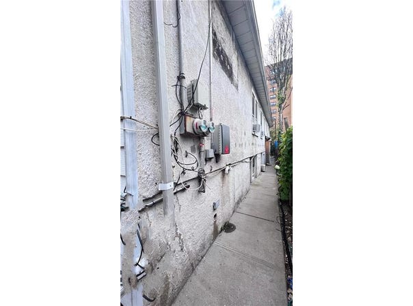 12 Brighton 3rd Road, Brooklyn, NY 11235