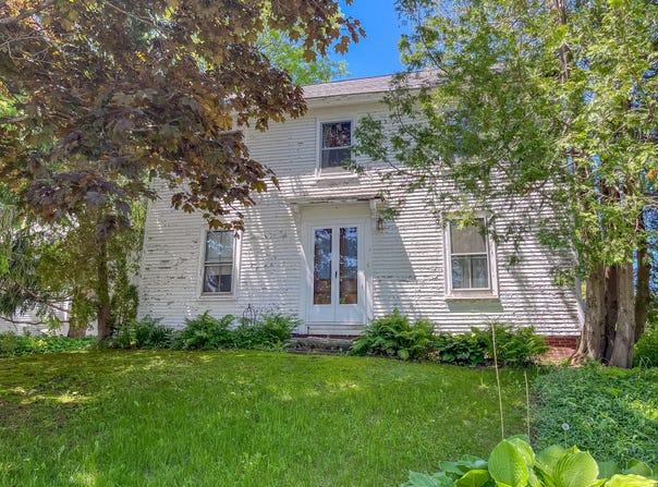 6 Flagg Street, Veazie, ME 04401