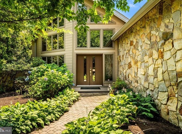 7 BITTERSWEET DRIVE, WEST CHESTER, PA 19382