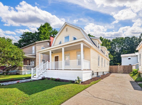 21 S 5th Street, Niles, MI 49120