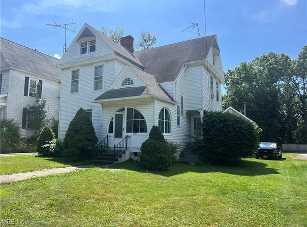 1273 E State Street, Salem, OH 44460
