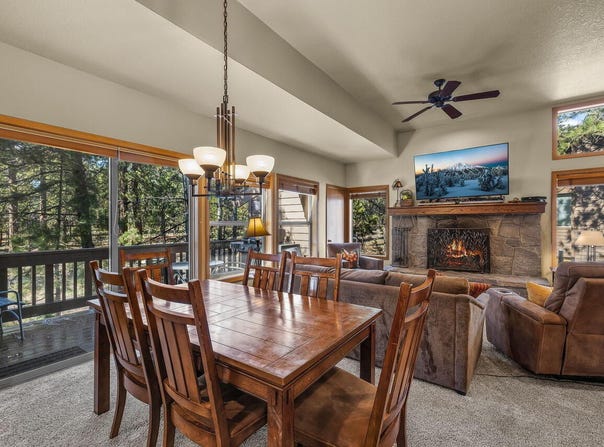 57379 Beaver Ridge Loop, Sunriver, OR 97707