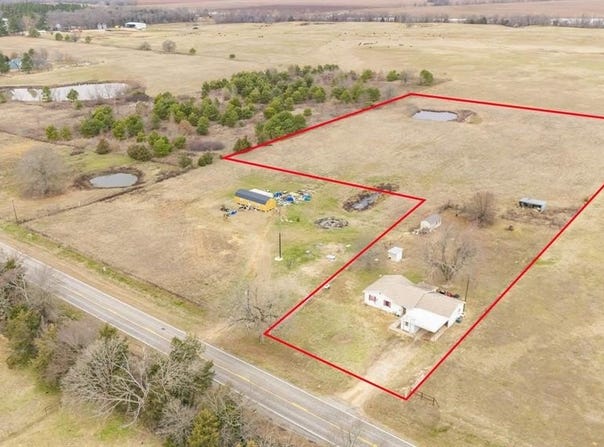 19538 Farm Road 197, Sumner, TX 75486