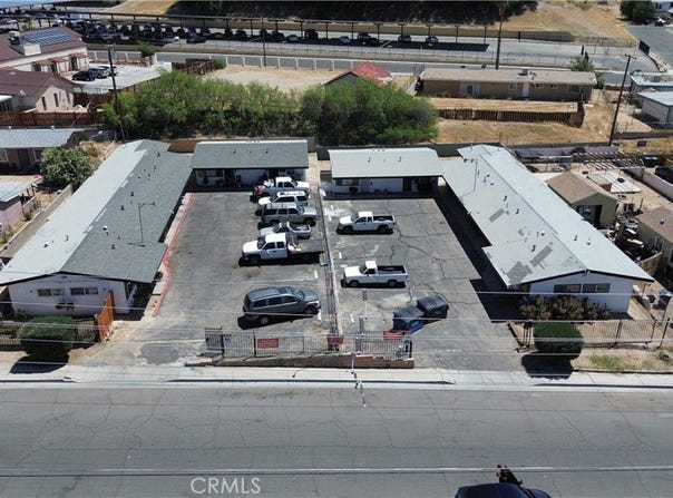 518 W Fredricks, Barstow, CA 92311