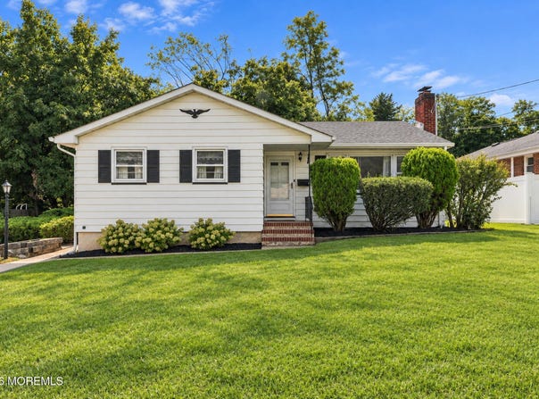 258 Forsgate Drive, Jamesburg, NJ 08831