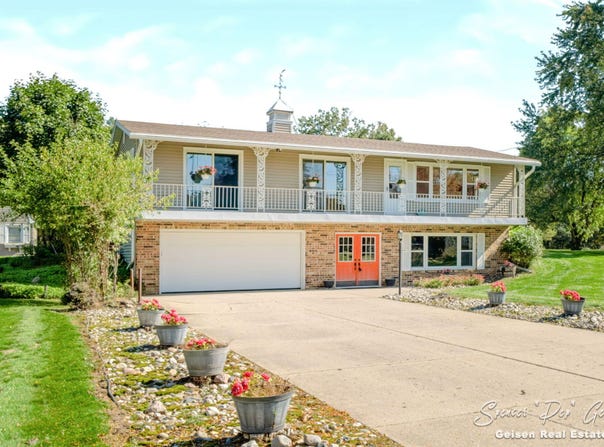 718 N State Road, Belding, MI 48809