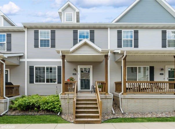 633 Canterbury Place, Norwalk, IA 50211