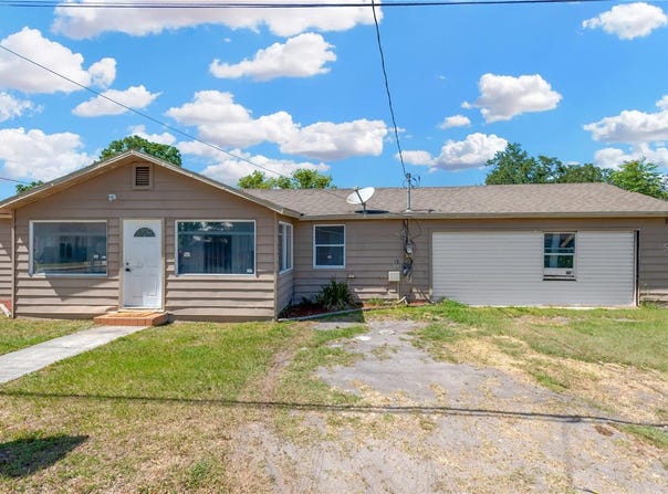 211 NW 8TH STREET, MULBERRY, FL 33860