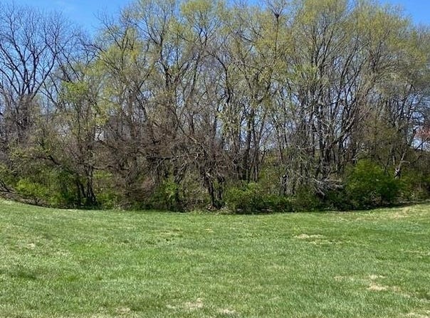 Ash Street, Atchison, KS 66002