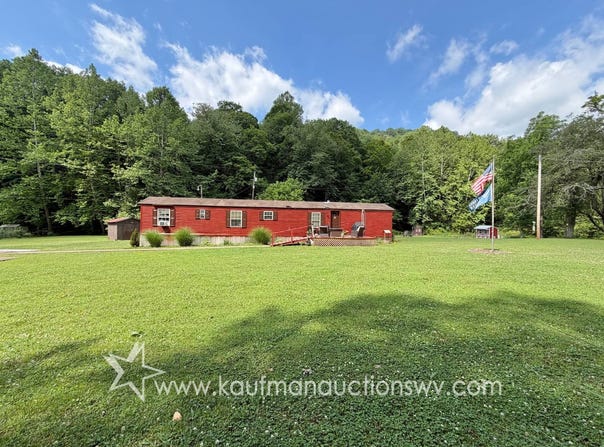 407 Grasslick Rd, Gassaway, WV 26624