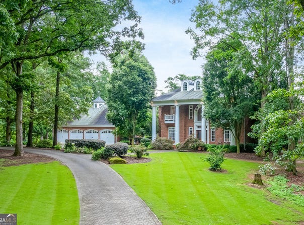 394 Wheeler Creek, Maysville, GA 30558