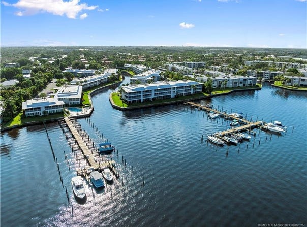1862 SW Palm City Road unit: 206, Stuart, FL 34994