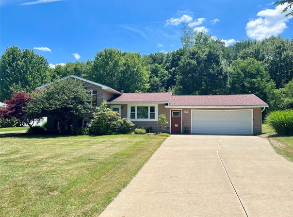 23973 THORNAPPLE Drive, Cambridge Springs, PA 16403