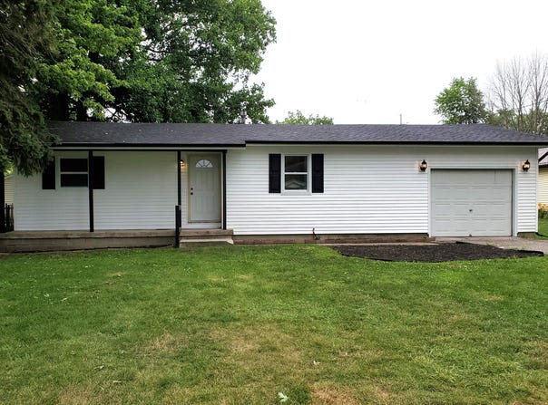 218 W Allen Street, Kentland, IN 47951