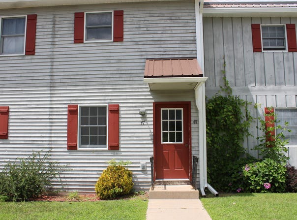 48 Seth Square, Plattsburgh, NY 12901