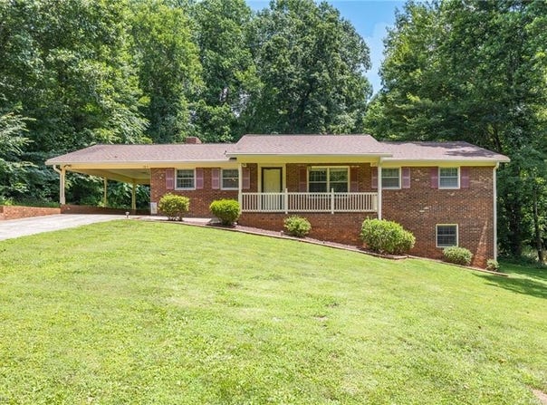 185 Frontier Drive, Kernersville, NC 27284