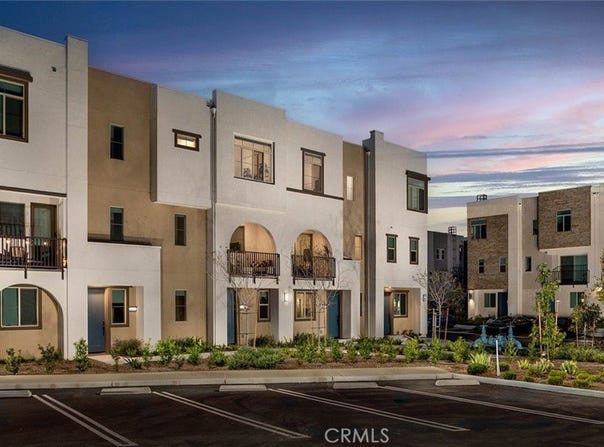1587 W Maddison Way, San Pedro, CA 90732