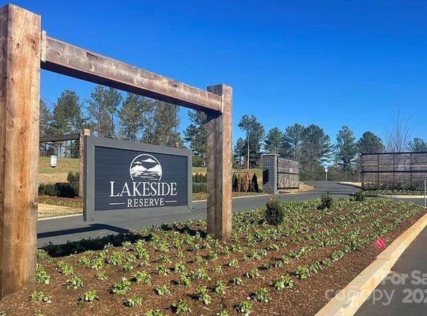 2169 Windom Peak Summit, Connelly Springs, NC 28612