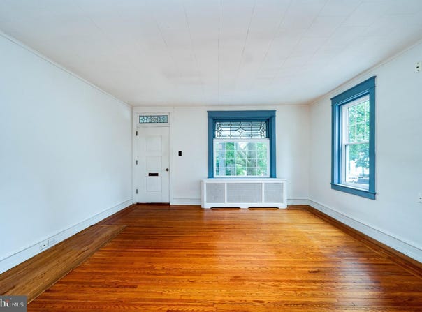 1527 PALM STREET, READING, PA 19604