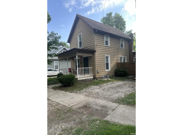 1303 Wilson Avenue, Goshen, IN 46526-4360