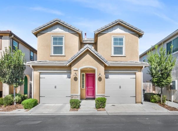 3773 Friendship Lane, Clovis, CA 93619