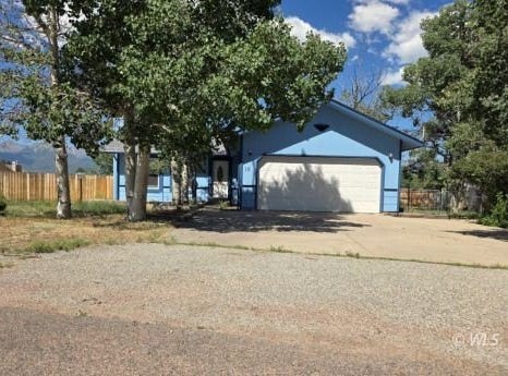 10 Bassick Lane, Westcliffe, CO 81252
