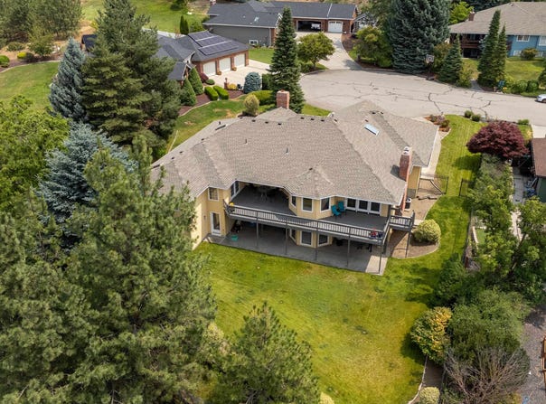 10207 N Comanche Dr, Spokane, WA 99208