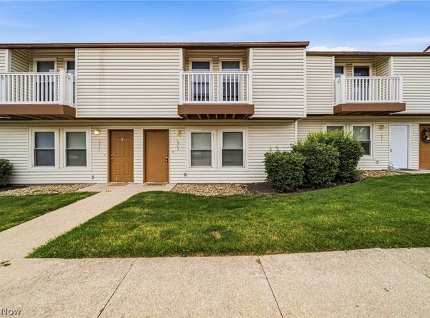 1543 Whitehall Boulevard, Kent, OH 44240