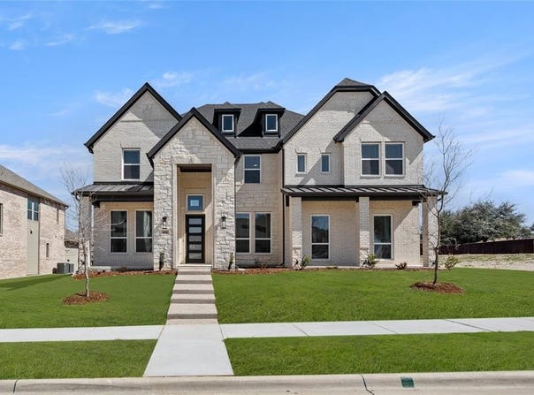 404 Newpark Boulevard, DeSoto, TX 75115