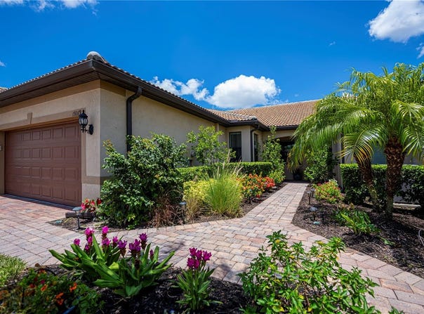 19269 SERAFINA STREET, VENICE, FL 34293