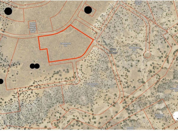 Laredowood Drive, Abiquiu, NM 87510