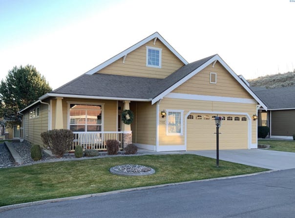 7702 W 21st Ave, Kennewick, WA 99338