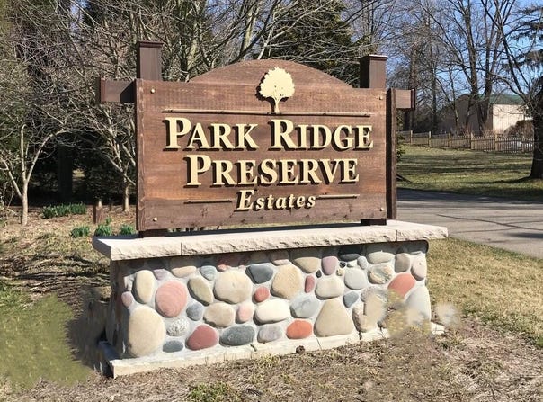 9351 Fox Run unit: 37, Berrien Center, MI 49102