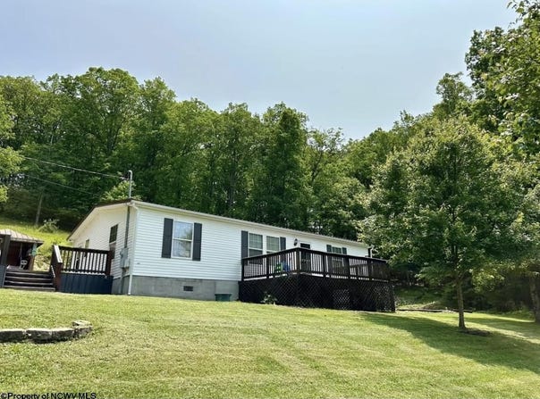 403 Diamond Street, Elkins, WV 26241