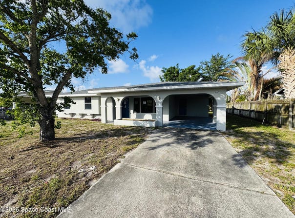 969 Burn Drive NE, Palm Bay, FL 32905