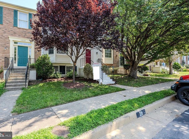 13944 WATERFLOW PLACE, CENTREVILLE, VA 20121