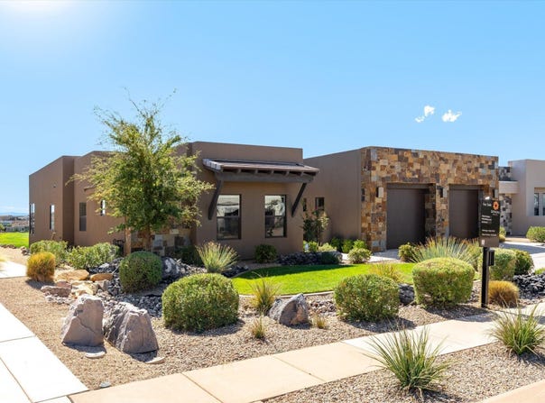 1451 W Shinnecock Cir, St George, UT 84770