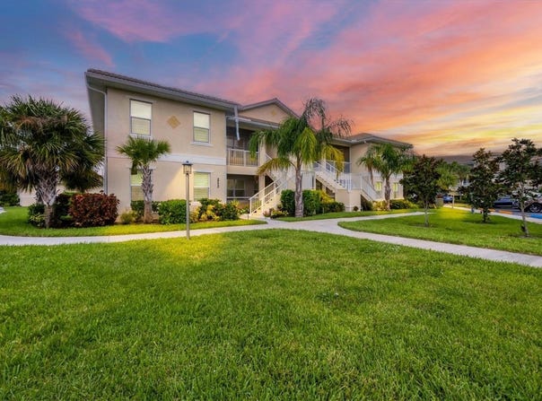 200 GARDENS EDGE DRIVE, VENICE, FL 34285
