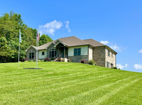 218 Gladstone Wesley Road, Science Hill, KY 42553