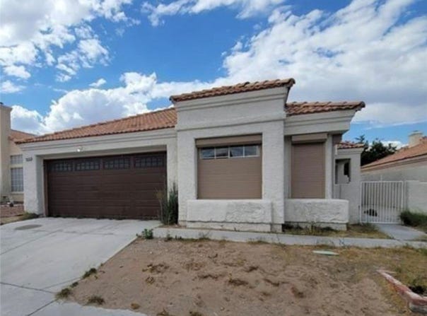 9820 Cross Creek Way, Las Vegas, NV 89117