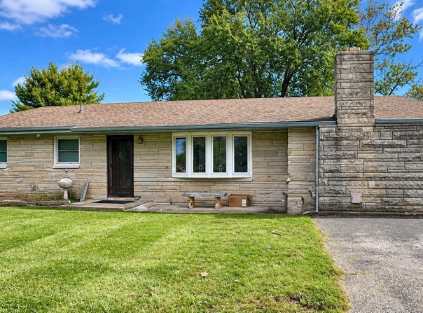 1475 Raymond Road, Martinsville, IN 46151