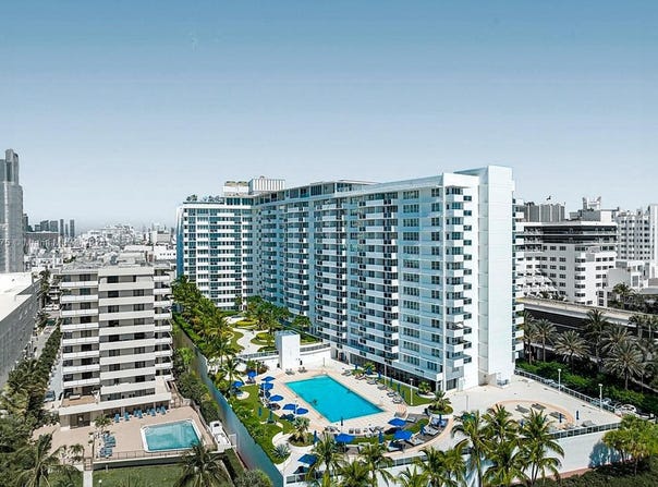 100 Lincoln Rd, Miami Beach, FL 33139