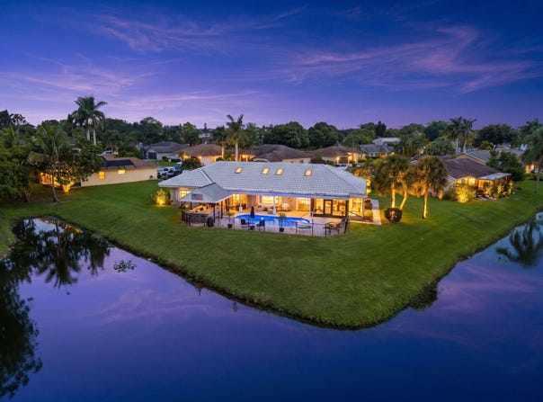 118 ELYSIUM Drive, Royal Palm Beach, FL 33411